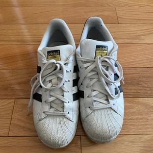 Adidas SuperStar Sneakers